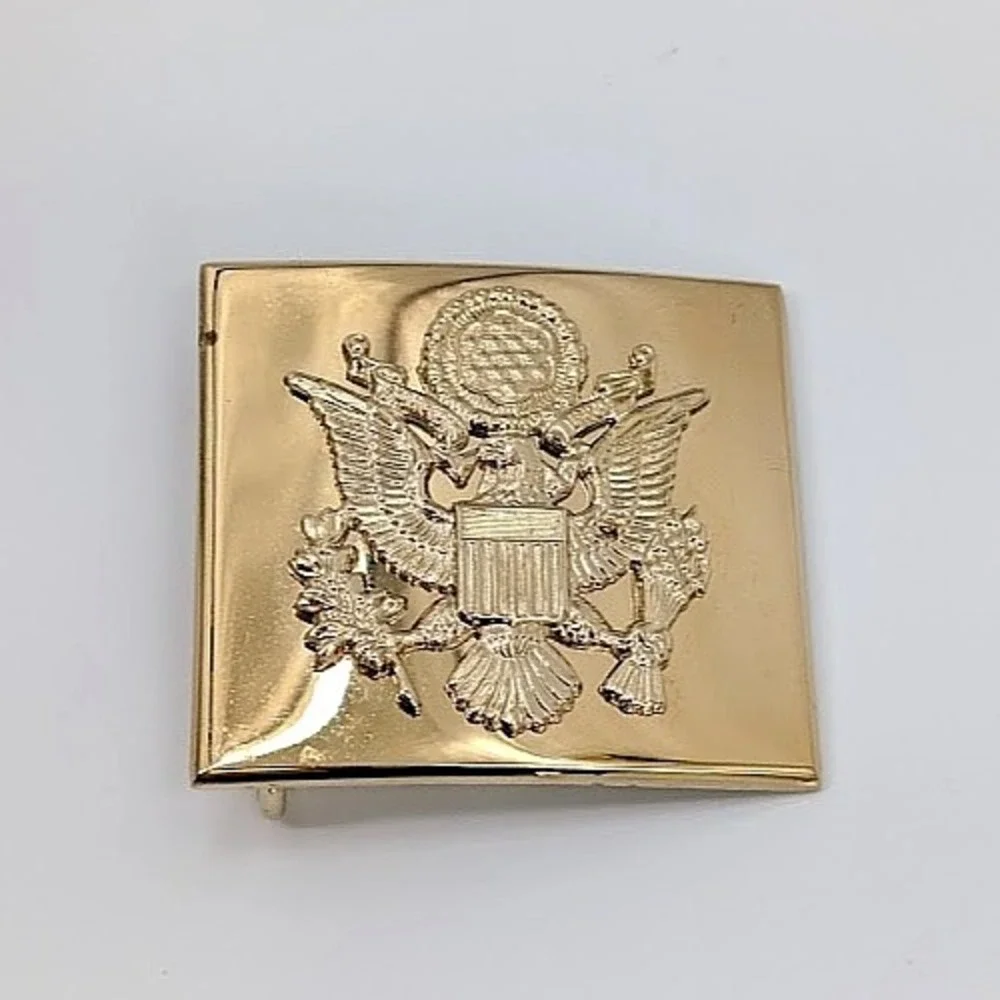 VTG Vanguard V-21 US Military Eagle Great Seal Belt Buckle Gold Tone Made in USA
